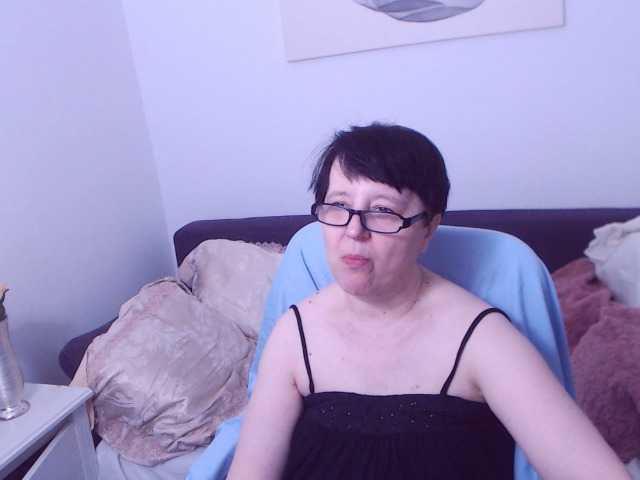 ChristaRose live cam on UnifiedCams
