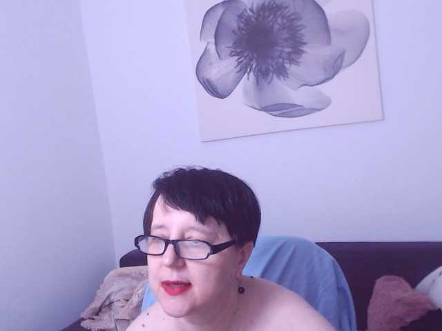 ChristaRose live cam on BongaCams