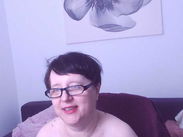 ChristaRose live cam on UnifiedCams