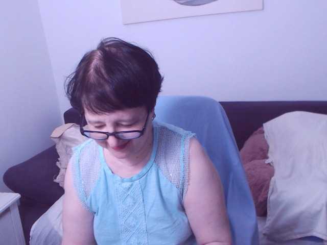 ChristaRose live cam preview