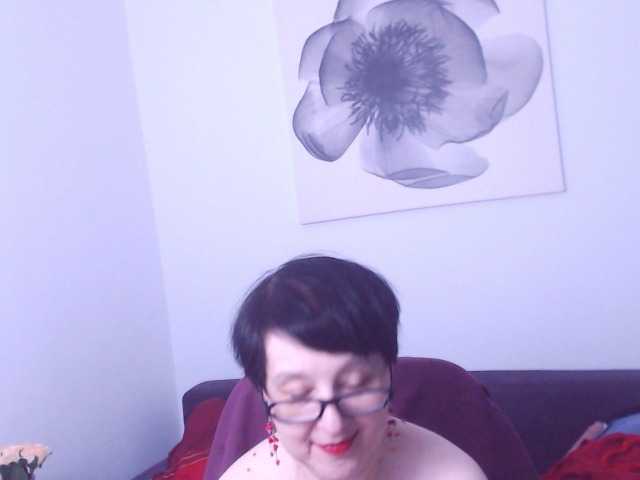 ChristaRose live cam on BongaCams