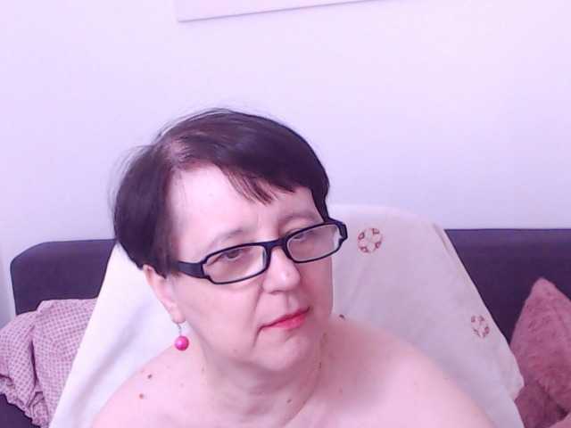 ChristaRose live cam on BongaCams