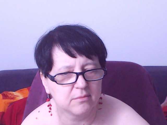 ChristaRose live cam on BongaCams