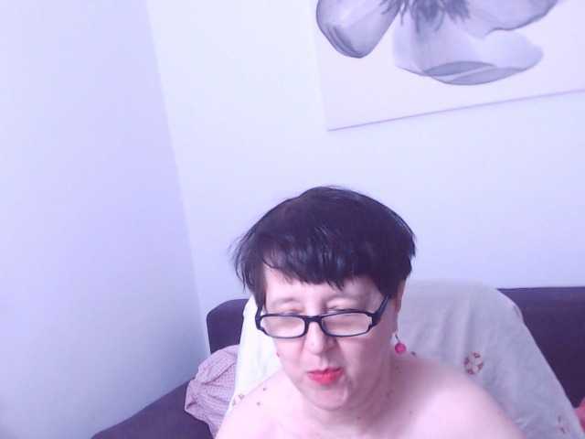 ChristaRose live cam on BongaCams