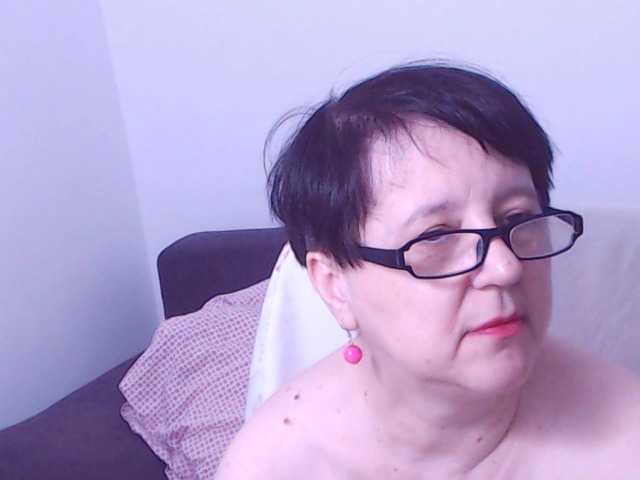 ChristaRose live cam on BongaCams