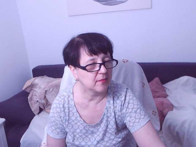 ChristaRose live cam preview