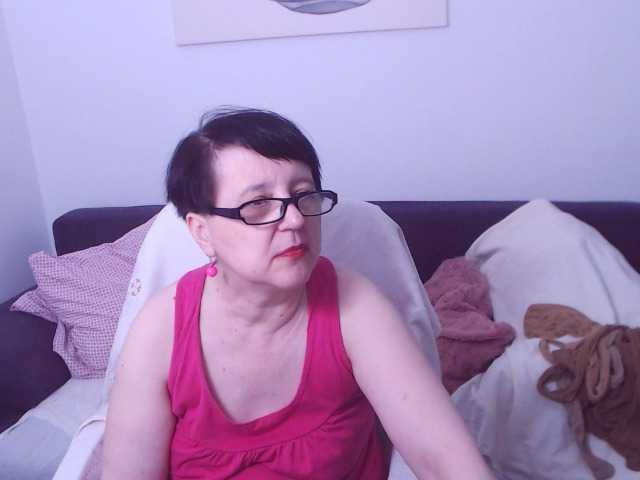ChristaRose live cam on BongaCams