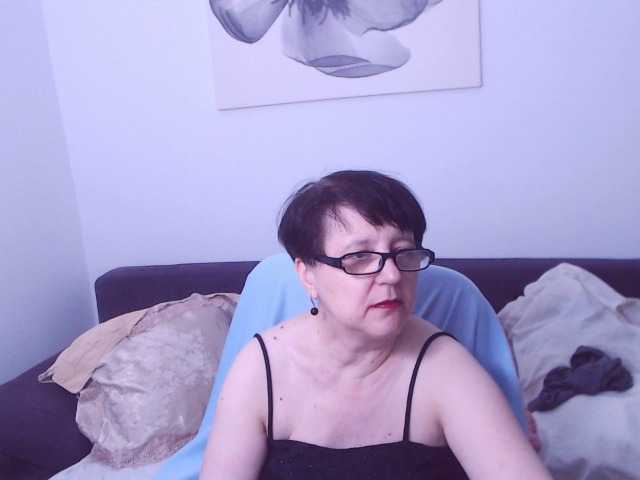 ChristaRose — live female cam