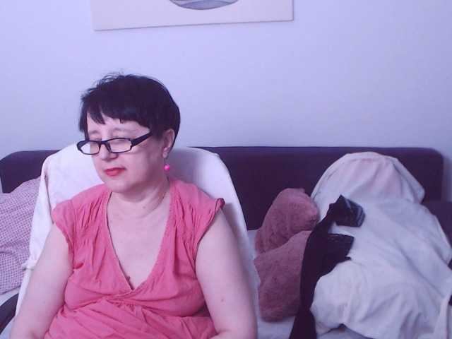 ChristaRose live cam on BongaCams