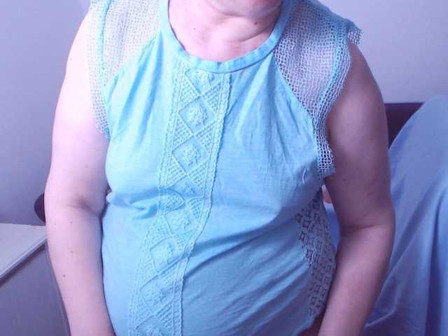 ChristaRose live cam preview