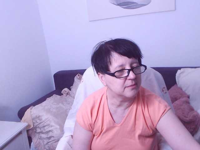 ChristaRose live cam preview