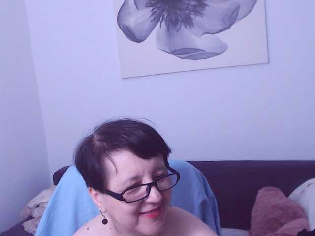 ChristaRose live cam on BongaCams
