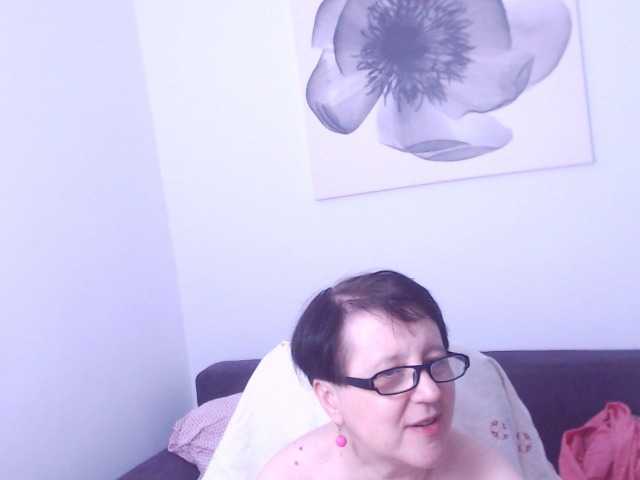 ChristaRose live cam on BongaCams