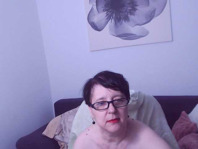 ChristaRose live cam on UnifiedCams