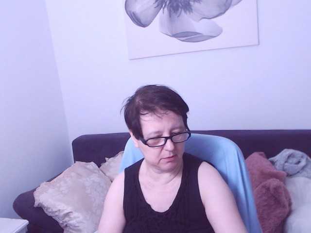 ChristaRose's BongaCams show and profile