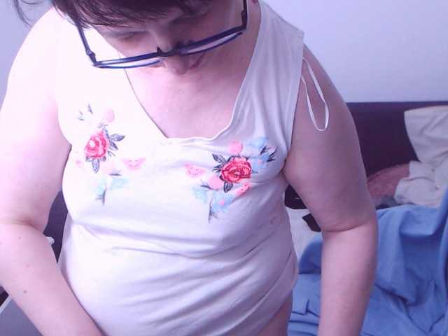ChristaRose live cam on BongaCams