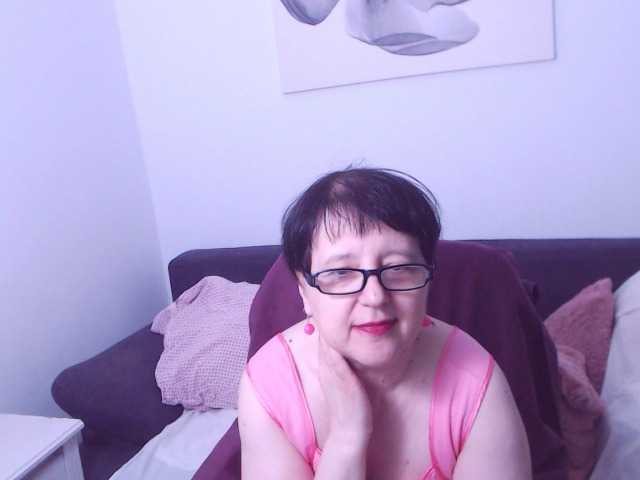 ChristaRose live cam on BongaCams