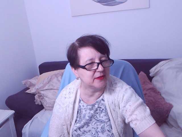 ChristaRose's BongaCams show and profile