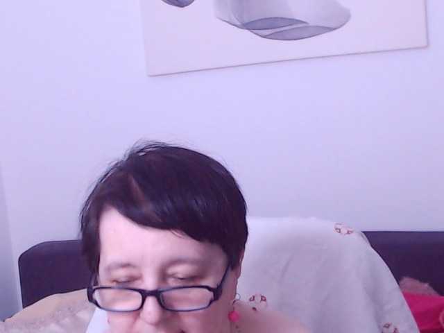 ChristaRose live cam on BongaCams