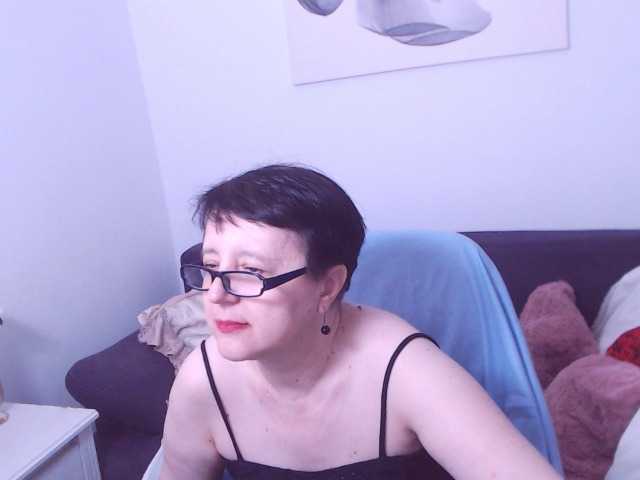 ChristaRose live cam on BongaCams
