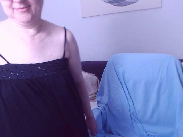 ChristaRose live cam on BongaCams