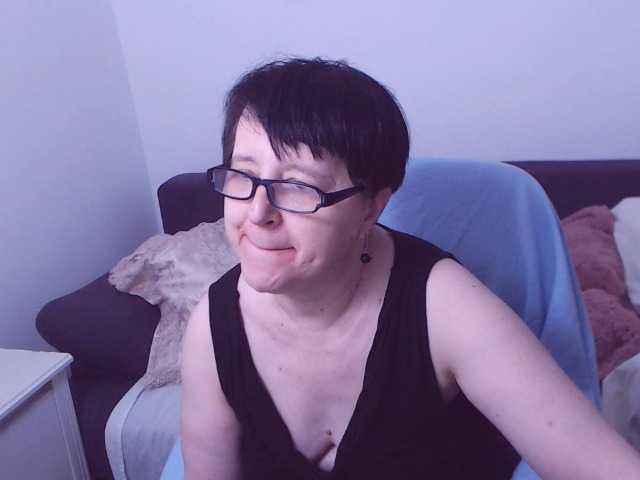 ChristaRose live cam on BongaCams