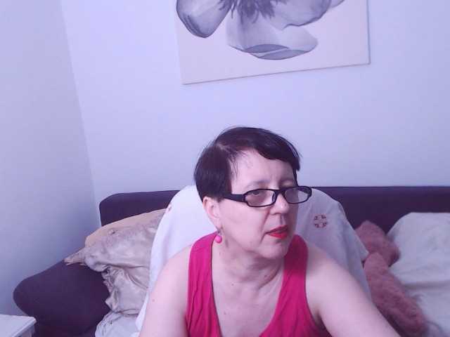 ChristaRose live cam on BongaCams