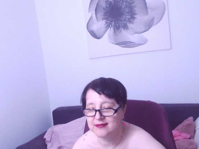 ChristaRose live cam on BongaCams