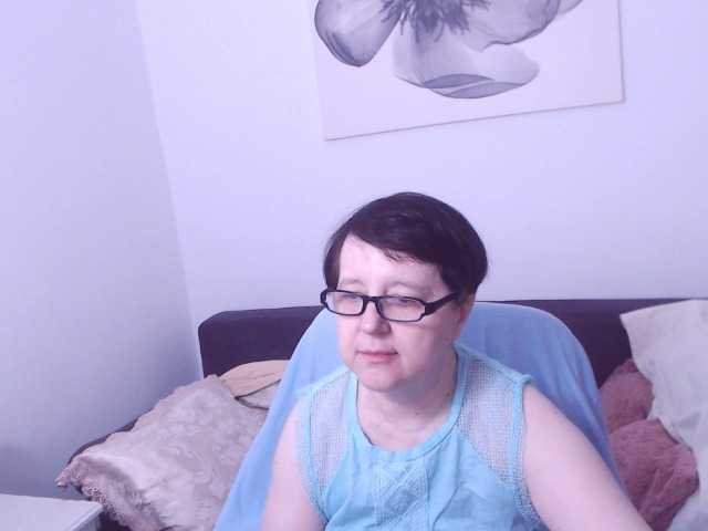 ChristaRose live cam preview