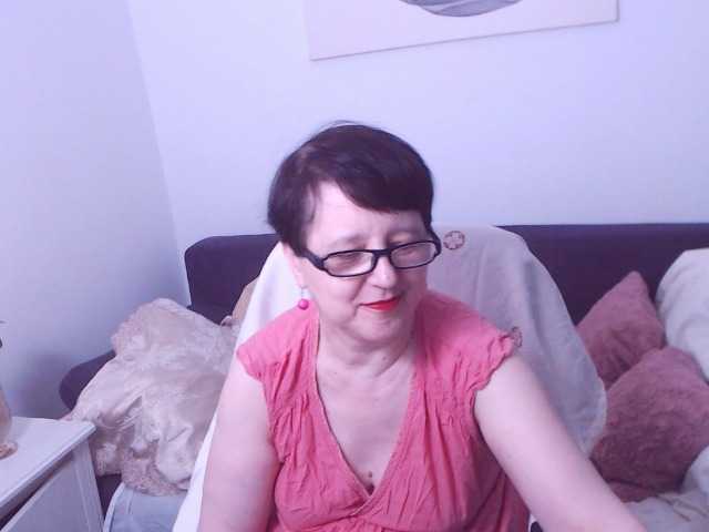 ChristaRose live cam on BongaCams