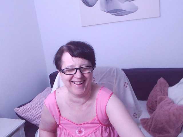ChristaRose live cam on BongaCams