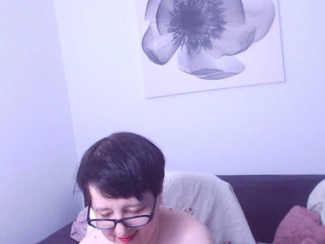 ChristaRose live cam on BongaCams