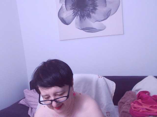 ChristaRose live cam on BongaCams