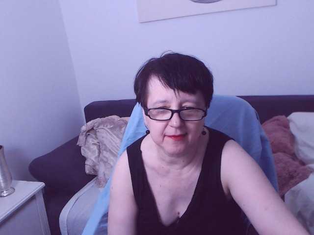 ChristaRose live cam on BongaCams