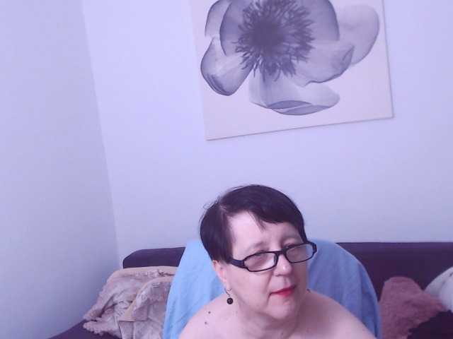 ChristaRose live cam on BongaCams