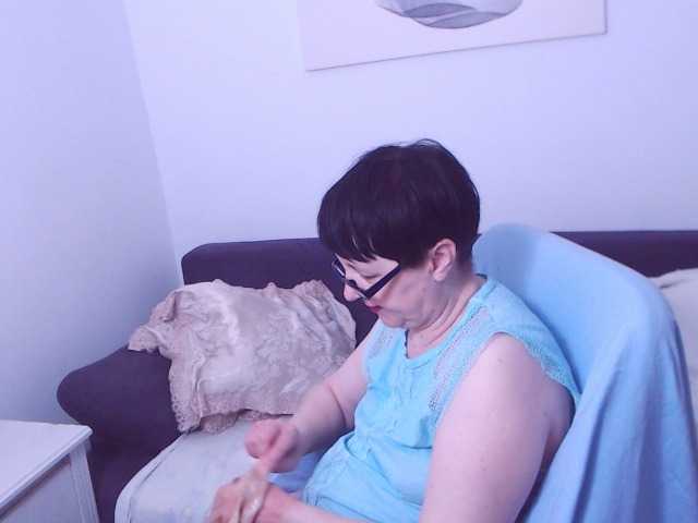 ChristaRose live cam on BongaCams