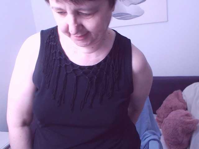 ChristaRose's BongaCams show and profile