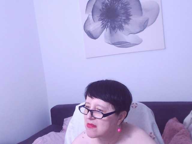 ChristaRose live cam on BongaCams