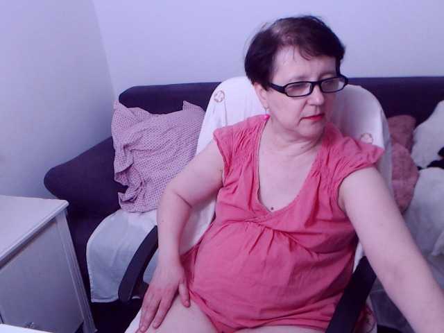ChristaRose live cam on BongaCams
