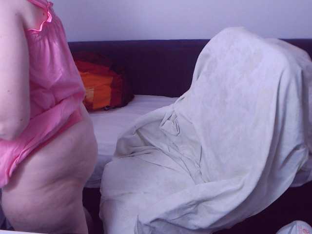 ChristaRose live cam on BongaCams