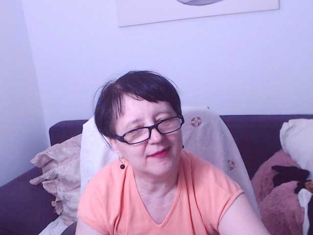 ChristaRose live cam preview