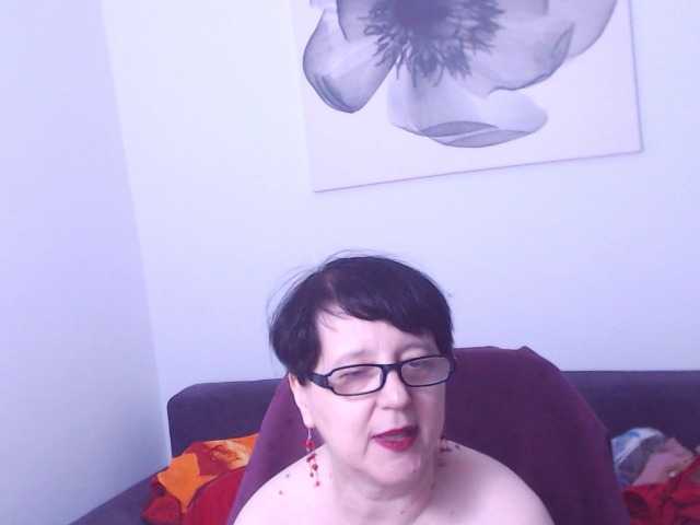 ChristaRose live cam on BongaCams