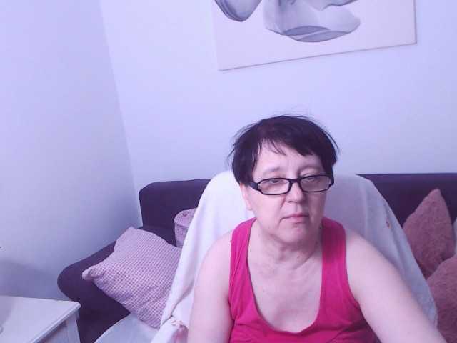 ChristaRose live cam on BongaCams