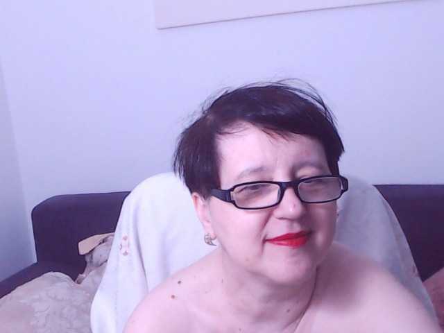 ChristaRose live cam on BongaCams