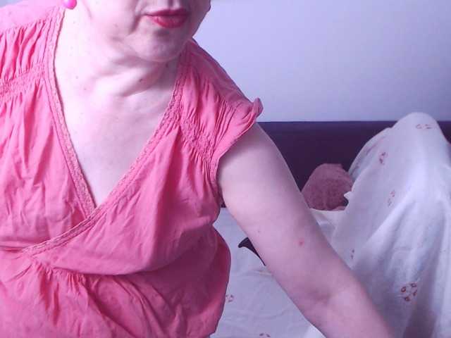 ChristaRose live cam on BongaCams