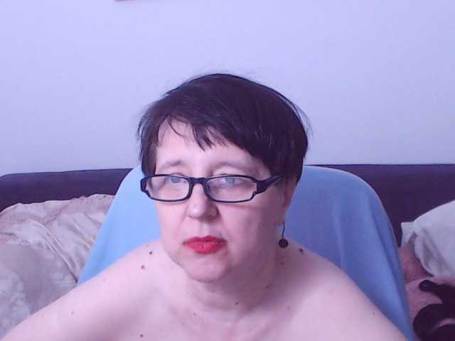 ChristaRose live cam on BongaCams