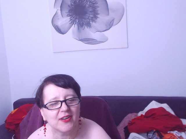 ChristaRose live cam on BongaCams