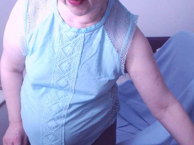ChristaRose live cam on BongaCams