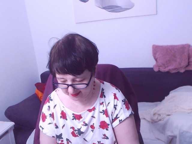 ChristaRose's BongaCams show and profile