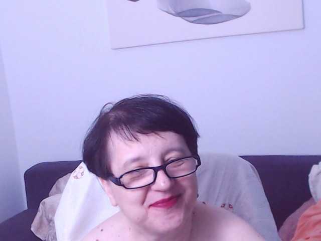 ChristaRose live cam preview